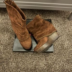 Wedge Boots